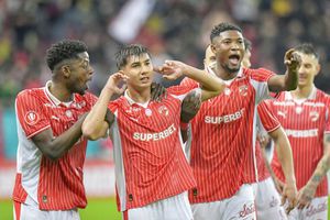 Dinamo - U Cluj » Marchează și Trică! Repriză încântătoare