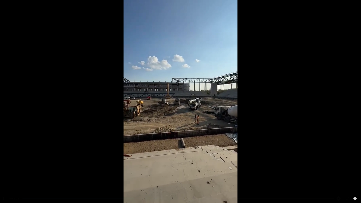 Primarul unui mare oraș din România, anunț de pe șantier: „Stadionul e gata anul acesta”