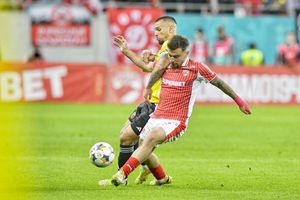 Dinamo - U Cluj » Trei schimbări dintr-un foc făcute de Kopic