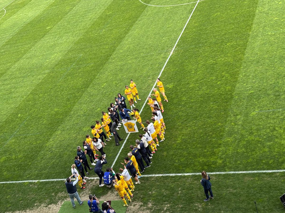 Imagini de pe Arcul de Triumf înainte de România - Cipru la fotbal feminin