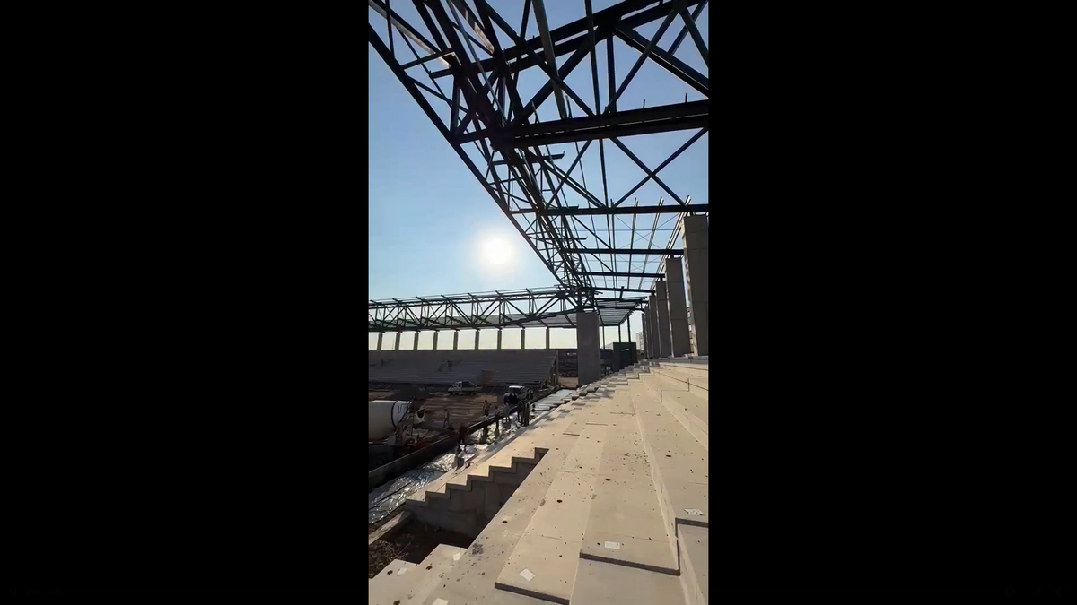 Primarul unui mare oraș din România, anunț de pe șantier: „Stadionul e gata anul acesta”