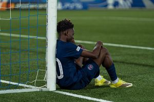 Alarmă la PSG! Perlele academiei pot pleca pe bandă rulantă după eșecul din Youth League