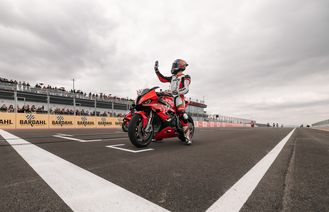 Cel mai nou și mai modern circuit de curse FIA/FIM din Bulgaria găzduiește primul său weekend internațional de curse de motociclete