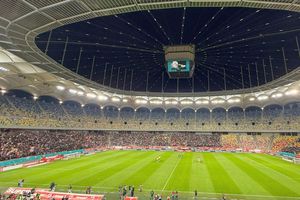 Dinamo - U Cluj » Start meci pe Arenă! Aproximativ 9.000 de spectatori prezenți