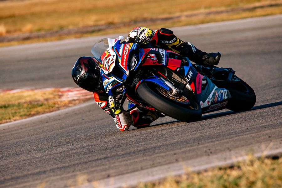 Cel mai nou și mai modern circuit de curse FIA/FIM din Bulgaria găzduiește primul său weekend internațional de curse de motociclete