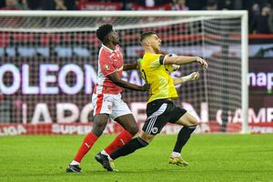 Dinamo - U Cluj » Cătălin Cîrjan are prima mare ocazie a partidei!