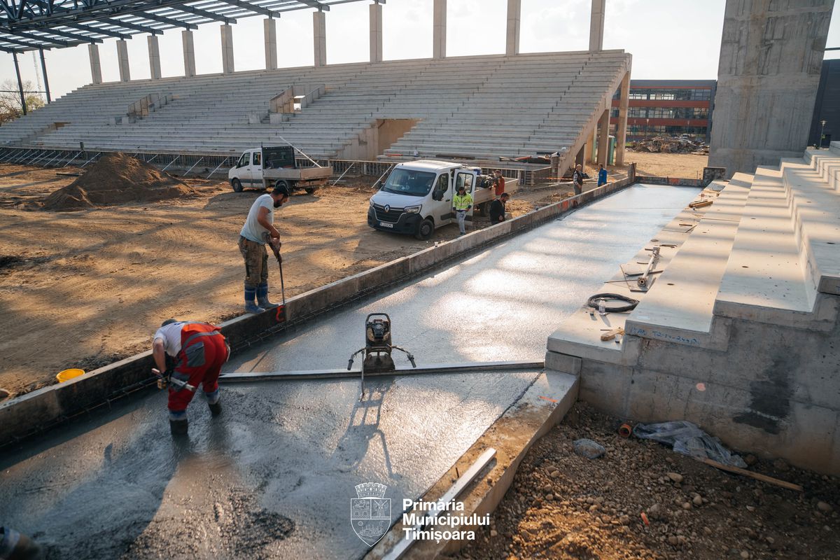 Primarul unui mare oraș din România, anunț de pe șantier: „Stadionul e gata anul acesta”