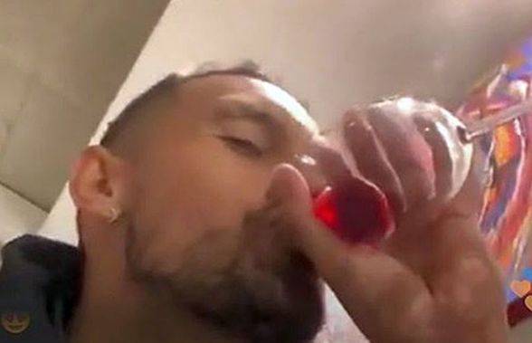 Nick Kyrgios, dezlănțuit în ultimul live pe Instagram » A băut 6 pahare de vin și s-a luat de rivali
