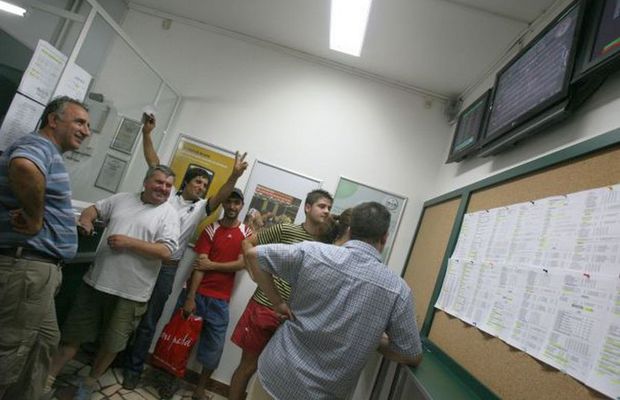 Casele de pariuri rămân închise: „45.000 de angajați sunt în pericol! Vor să deschidem pe 15 iunie”