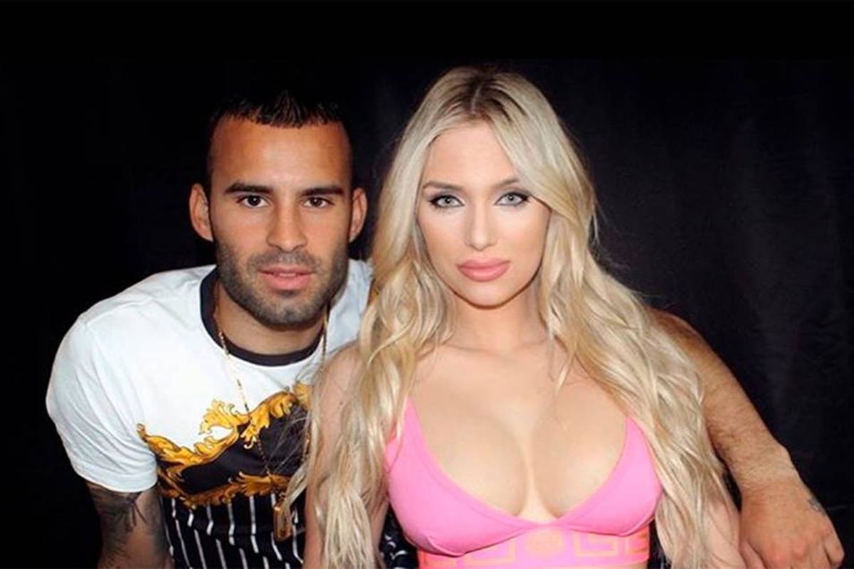 FOTO La 26 de ani, Jese Rodriguez e la al patrulea copil cu trei femei diferite! „Barbie de Barcelona” l-a cucerit definitiv