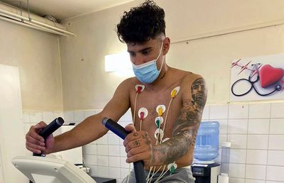 FCSB, cu măștile la control » „Roș-albaștrii” au efectuat vizita medicală în condiții speciale