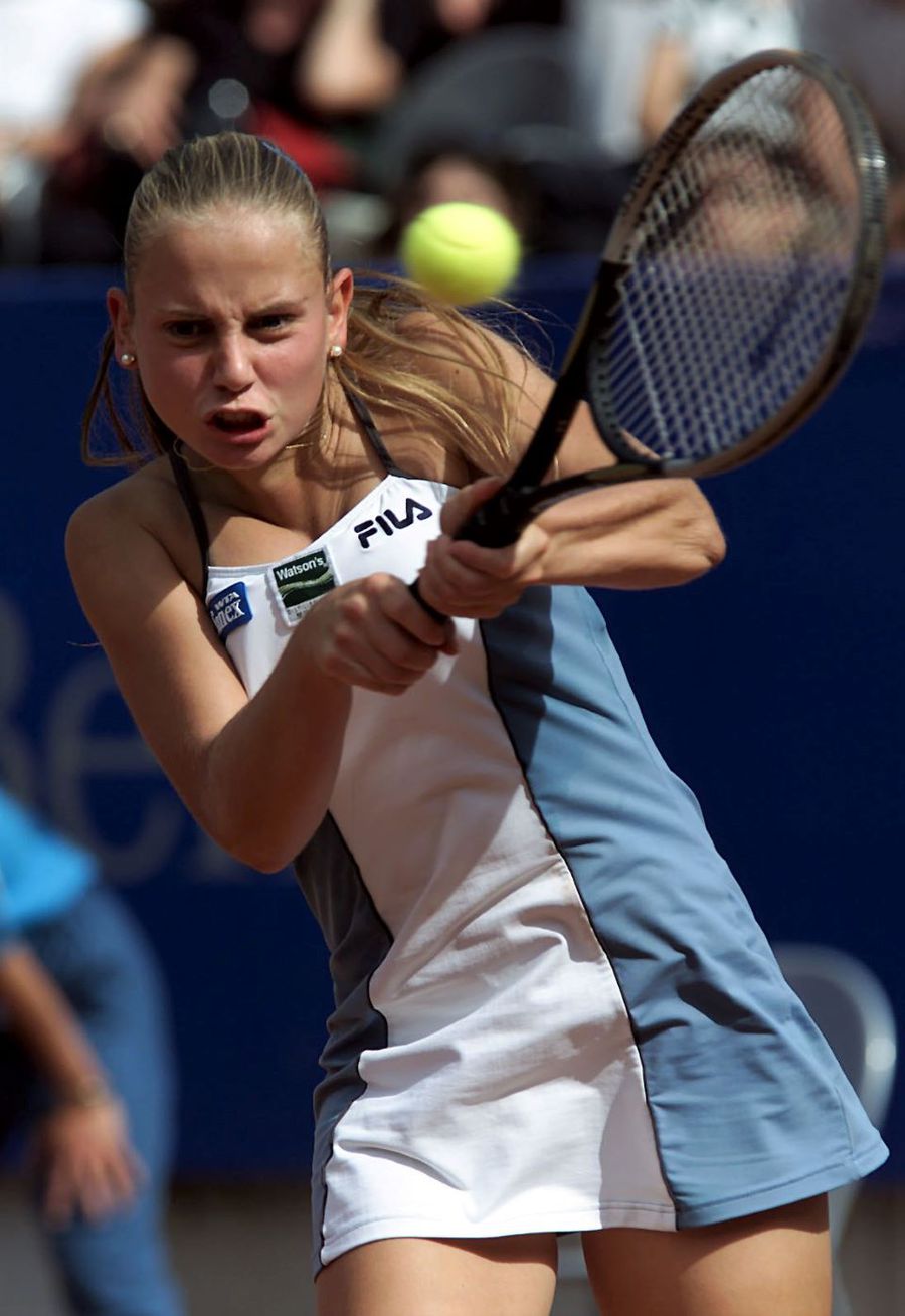 Jelena Dokic la Roma, în 2001, când a cucerit titlul Foto Guliver/GettyImages Jelena Dokic în bătălia corpului și a minții » A slăbit 53 de kilograme în 18 luni!