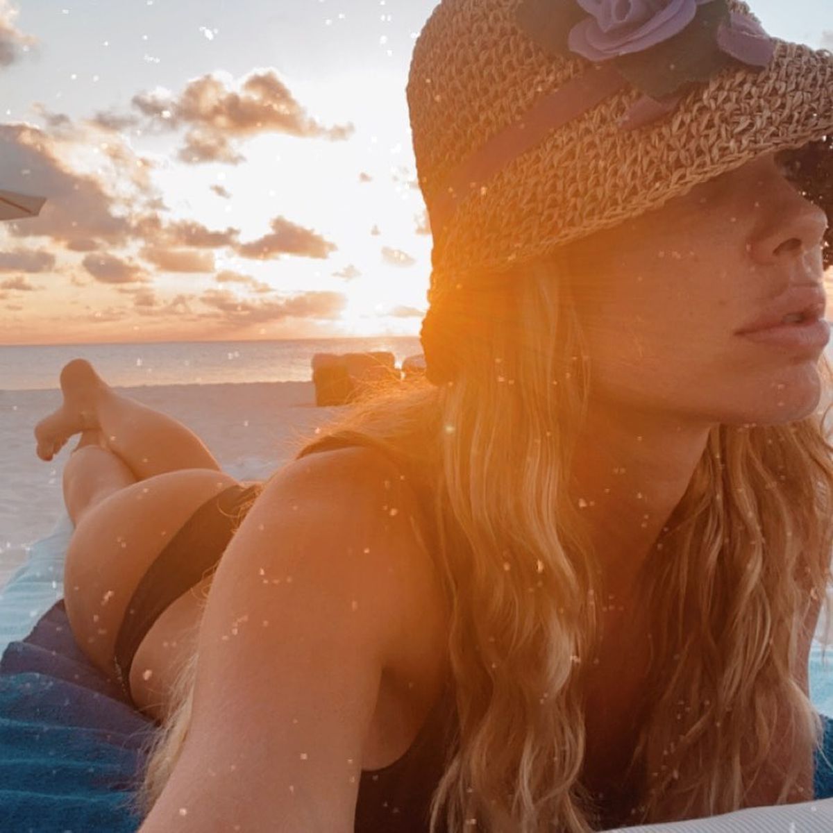 FOTO Cum a fost surprins Francesco Totti alături de soția sa irezistibilă » Nu credea că va face așa ceva vreodată