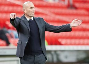 Nici titlul nu-l mai ține pe Zidane la Real Madrid! Un club uriaș așteaptă răspunsul francezului