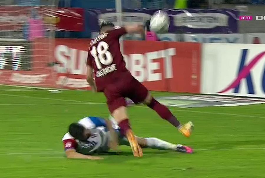 Captură Digi Sport Colțescu, o singură eroare în prima repriză » CFR a cerut penalty, reluările TV au arătat altceva