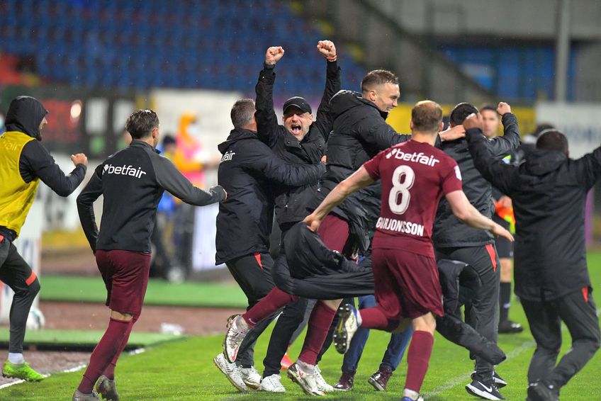 CFR Cluj a cucerit al 4-lea titlu consecutiv în Liga 1, după victoria cu FC Botoșani, scor 1-0. Edi Iordănecsu (41 de ani) a oferit un mesaj interpretabil în privința viitorului său.