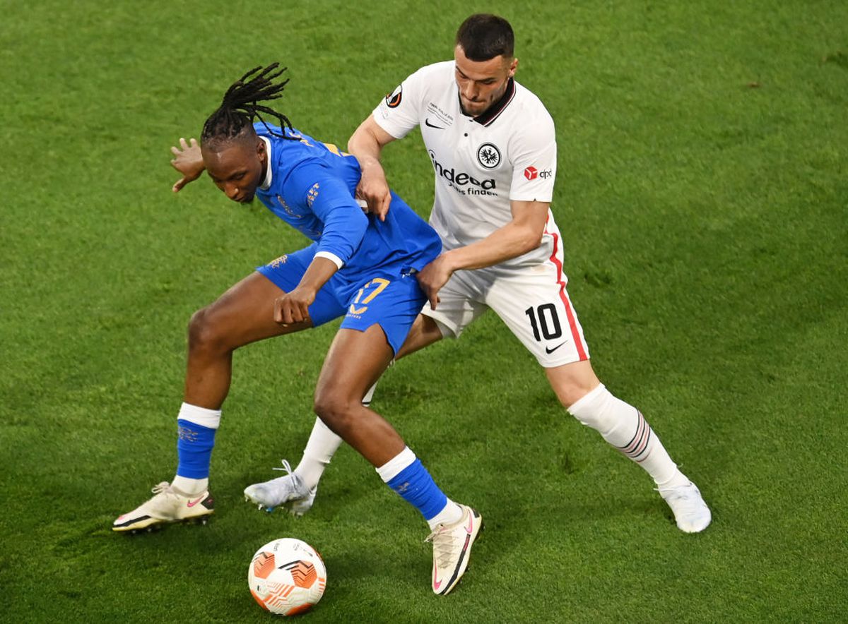 Cine e fotbalistul cu origini românești din echipa lui Eintracht Frankfurt » A înscris în finala Europa League și mărturisește: „Am izbucnit în lacrimi imediat”