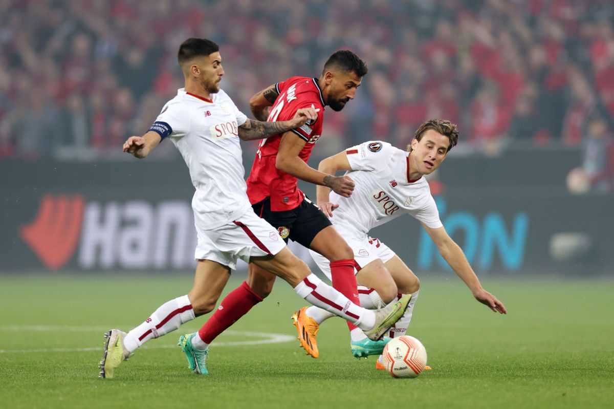 Decizie bizară în Sevilla - Juventus » VAR-ul a ratat un fault evident: „Dacă nu s-a schimbat regulamentul, trebuia penalty”