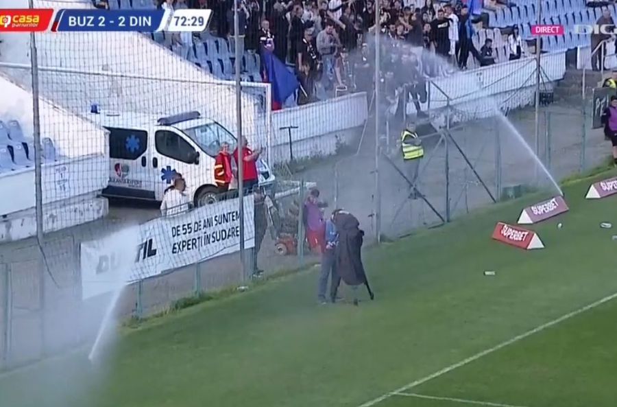 7 detalii de la FC Buzău - Dinamo 2-2 » Unde era Dujmovic după meci, la 12 noaptea, gazdele „au jucat murdar” cu aspersoarele + gestul special al lui Burcă