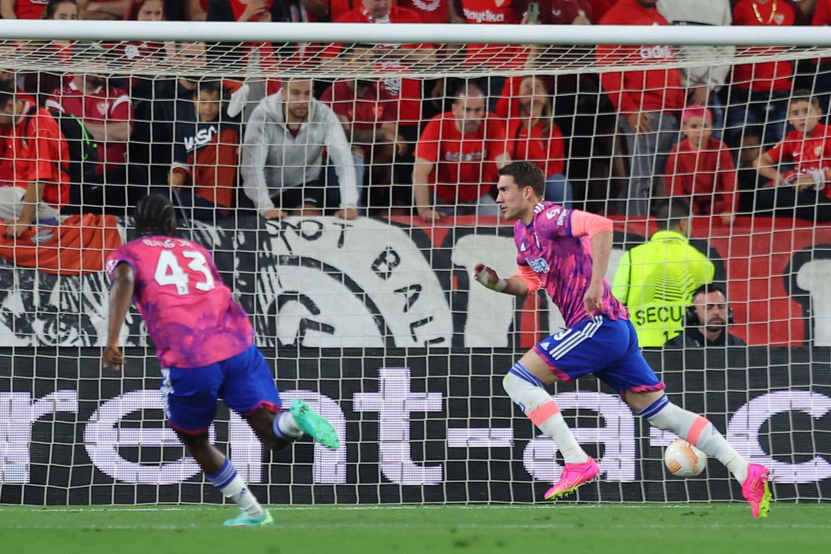 Finală electrizantă în Europa League: „The Special One” Mourinho va înfrunta specialista competiției