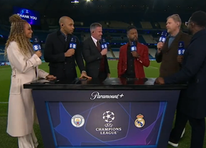 Patrice Evra, luat la „roast” de prezentatoare și de fostul rival de la Manchester City: „De ce te-ai îmbrăcat așa?”