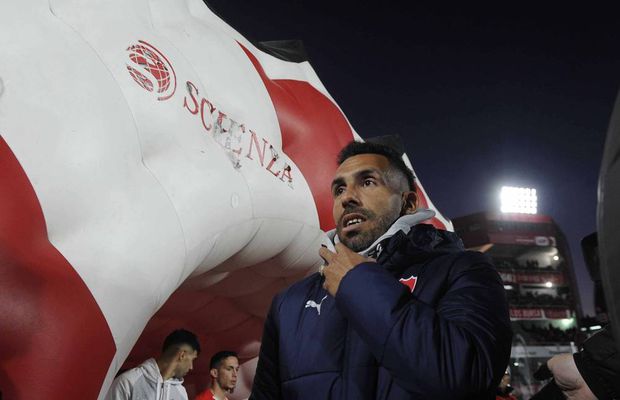 Carlos Tevez renunţă la funcţia de antrenor al echipei Independiente