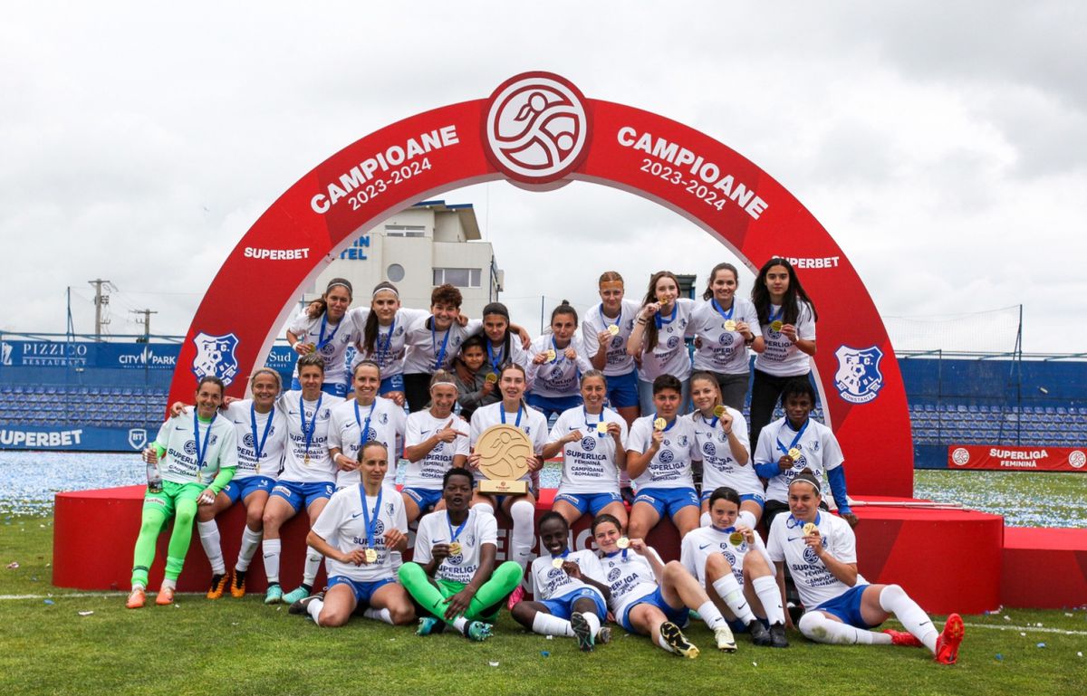 Trofeul de campioană este la Constanța » Au petrecut ca Inter