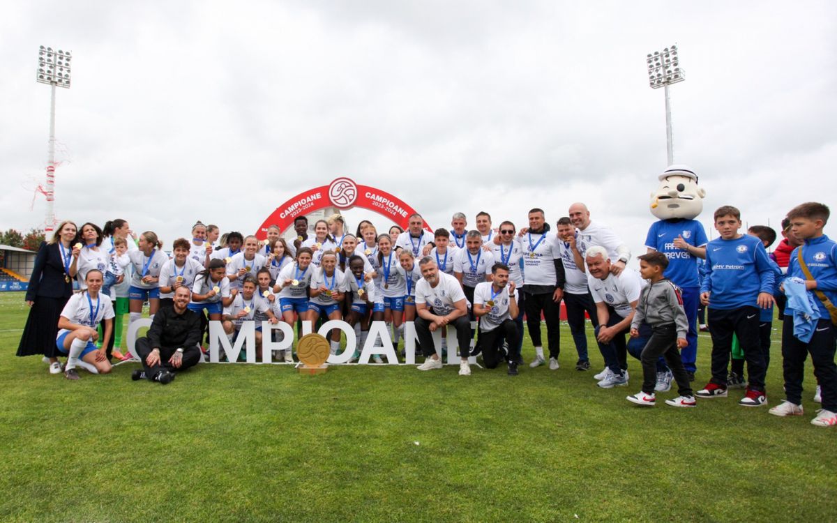 Trofeul de campioană este la Constanța » Au petrecut ca Inter