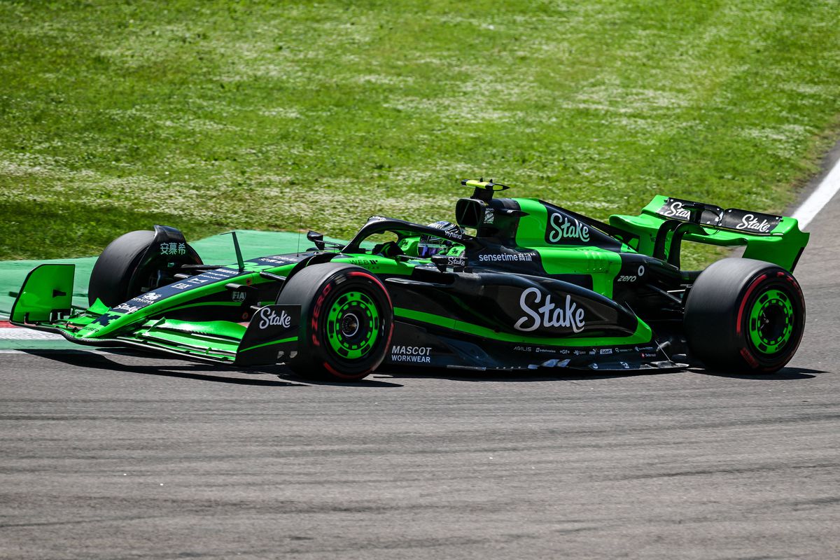 Charles Leclerc este încrezător că poate „rupe” ghinionul de la Monaco: „Obișnuiam să merg cu autobuzul spre școală pe aceste străzi”