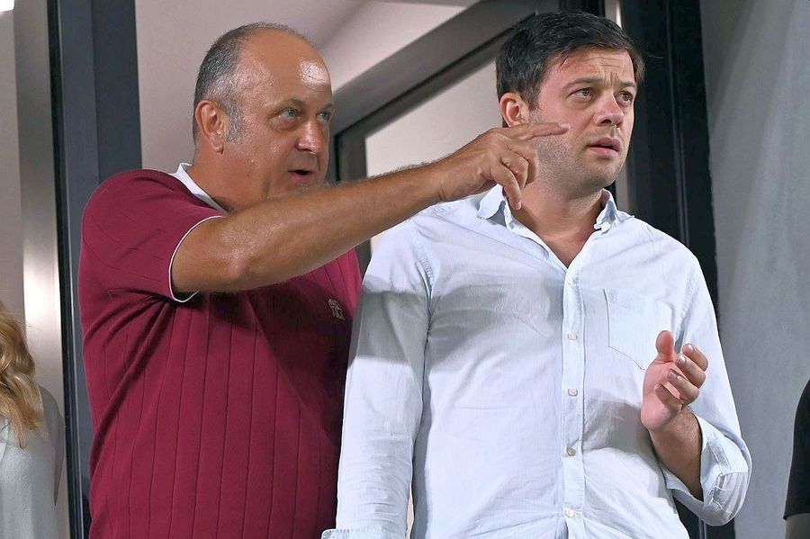 Președintele din Superligă care n-a luat niciun salariu în actualul sezon: „Stau șase-opt ore la birou”