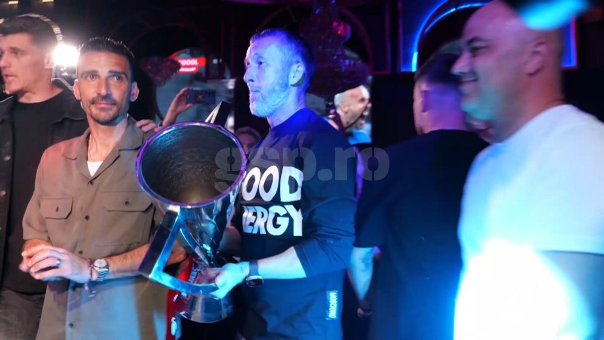 FCSB, petrecere în club