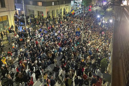 O scandare celebră de pe stadion s-a auzit în București, după ce Nicușor Dan l-a învins pe George Simion la alegerile prezidențiale