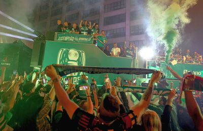 Sporting Lisabona a câștigat titlul în Portugalia! Imagini de colecție, după o luptă palpitantă cu Benfica