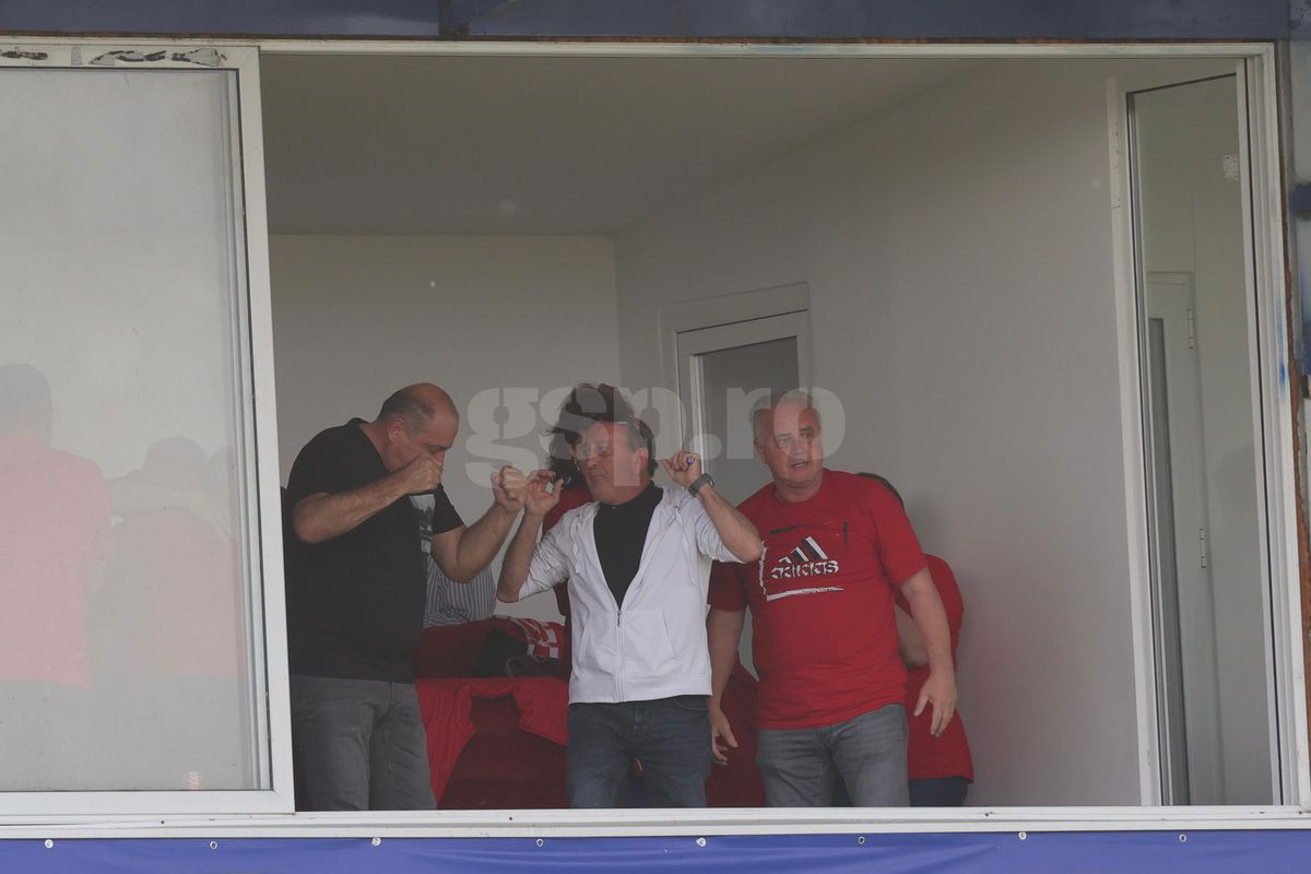 Dezamăgirea lui Laszlo Dioszegi și a jucătorilor covăsneni după Unirea Slobozia - Sepsi