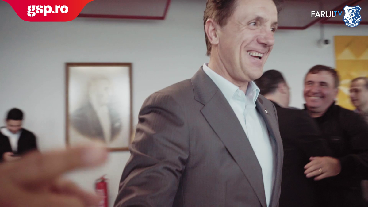 Imagini senzaționale cu Gheorghe Hagi și Gică Popescu în Turcia: cei doi au votat în turul II la Istanbul