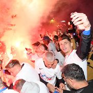 FCSB a sărbătorit câștigarea titlului de campioană. Foto: Răzvan Păsărică (sportpictures.eu)