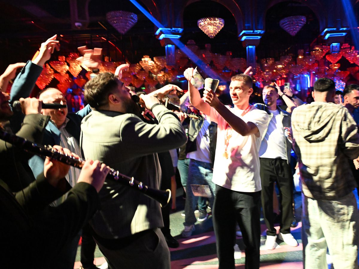 Selecționerii României, „trași de urechi” după titlul câștigat de FCSB: „E în neregulă, chiar niciunul?”