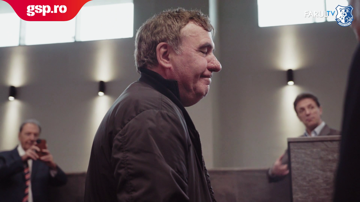 Hagi si Popescu la Istanbul