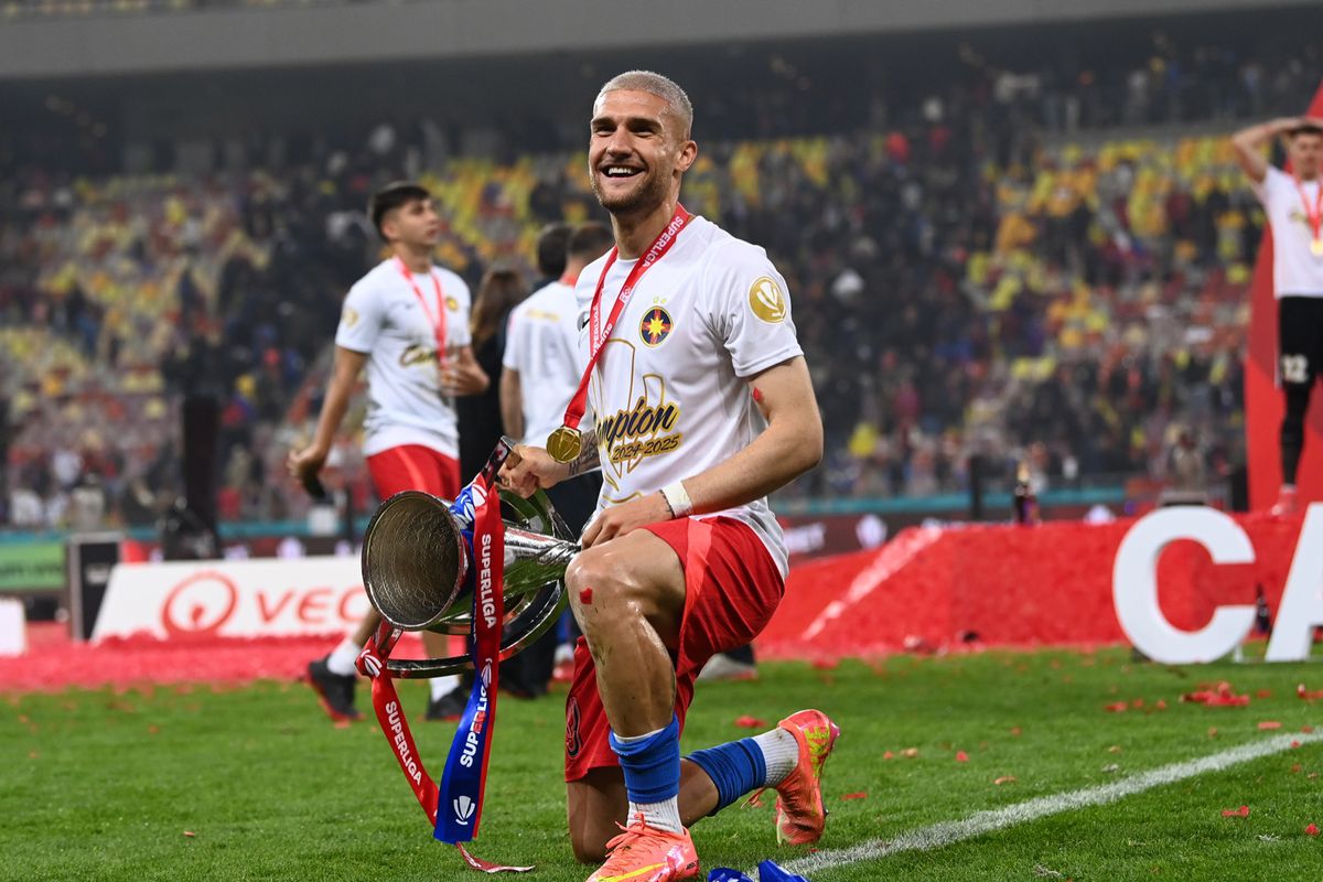 „Cea mai fericită de pe pământ!” » Antonia a întors toate privirile la petrecerea de titlu a celor de la FCSB