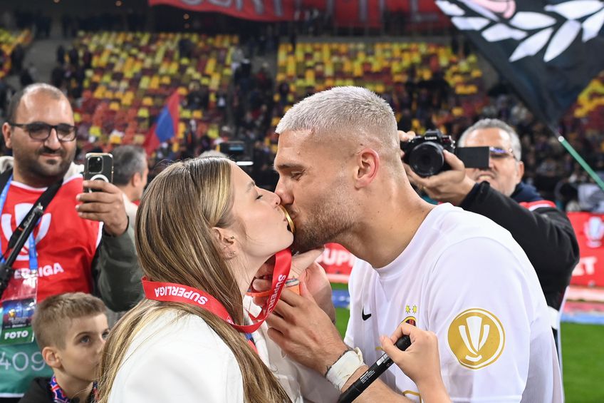 GALERIE FOTO „Cea mai fericită de pe pământ!” » Antonia a întors toate privirile la petrecerea de titlu a celor de la FCSB