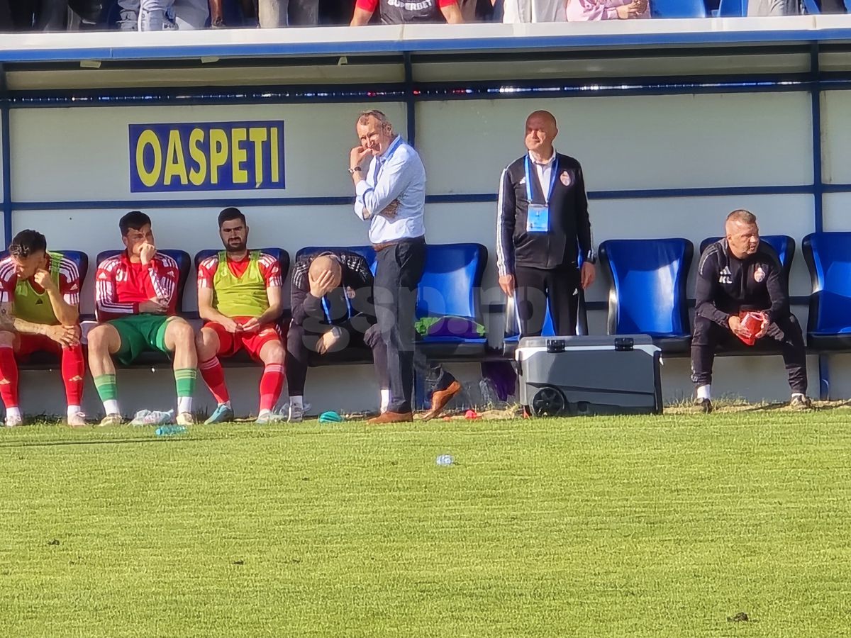 Dezamăgirea lui Laszlo Dioszegi și a jucătorilor covăsneni după Unirea Slobozia - Sepsi