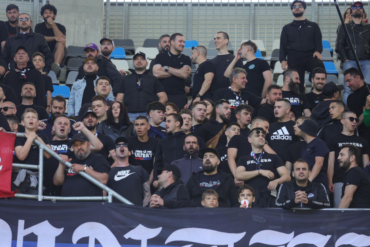 „Aici e Steaua!” » 3 detalii din Ghencea, de la Steaua - CSM Reșița: ce făcea Victor Pițurcă în lojă și cum arată la 69 de ani + mesajele ostile ale ultrașilor