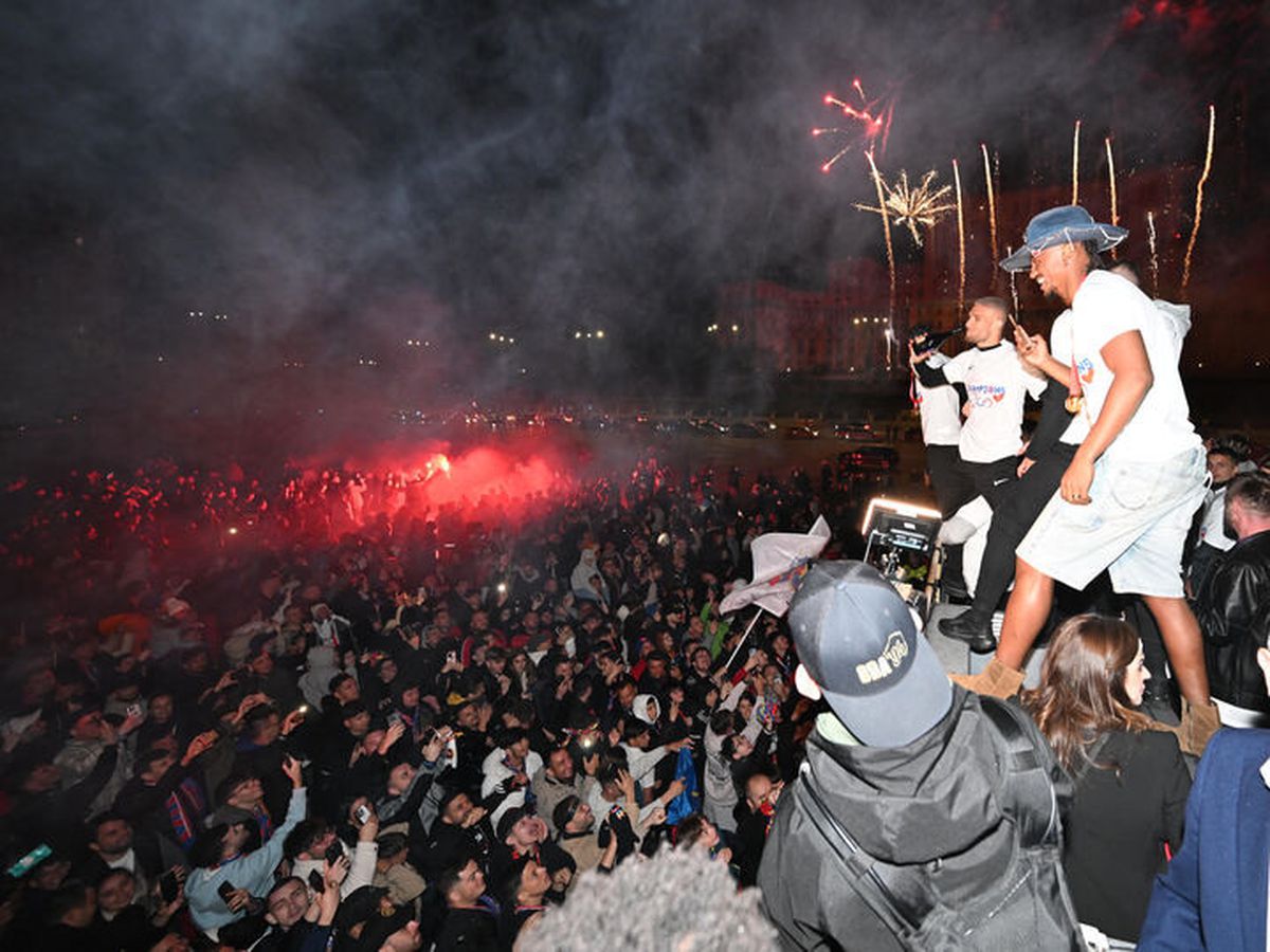 FCSB - poze din autocar, drumul spre Piata Constitutiei