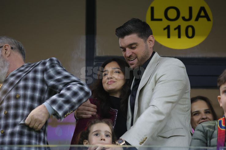 Teodora Becali, Mihai Mincu, Gigi Becali, la FCSB - U Craiova 1-0. Foto: Ionuț Iordache (GSP.RO)