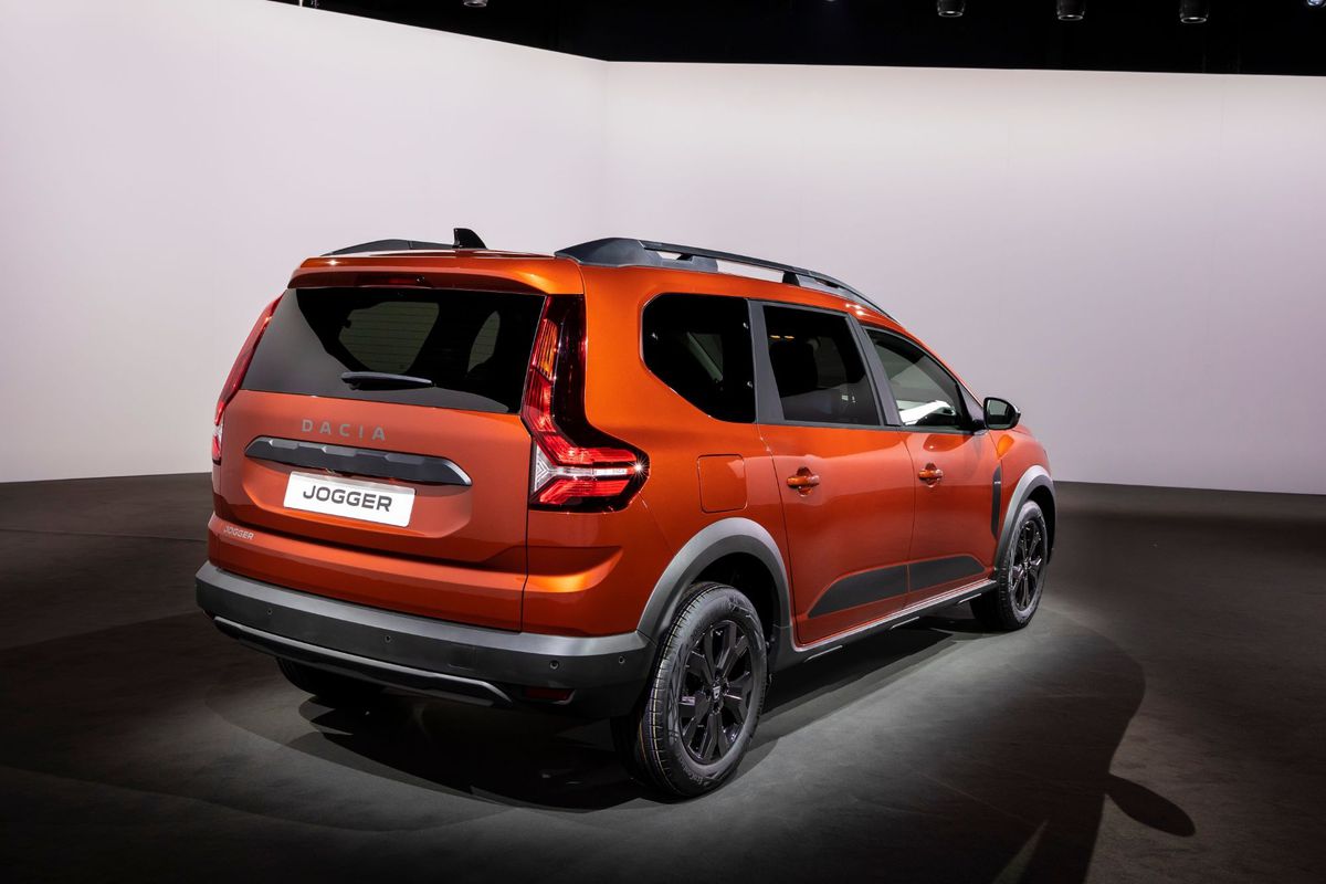 Noua Dacia Jogger