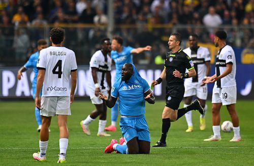 Parma - Napoli 0-0 » Un punct important câștigat de Chivu, Conte a fost salvat de Lazio
