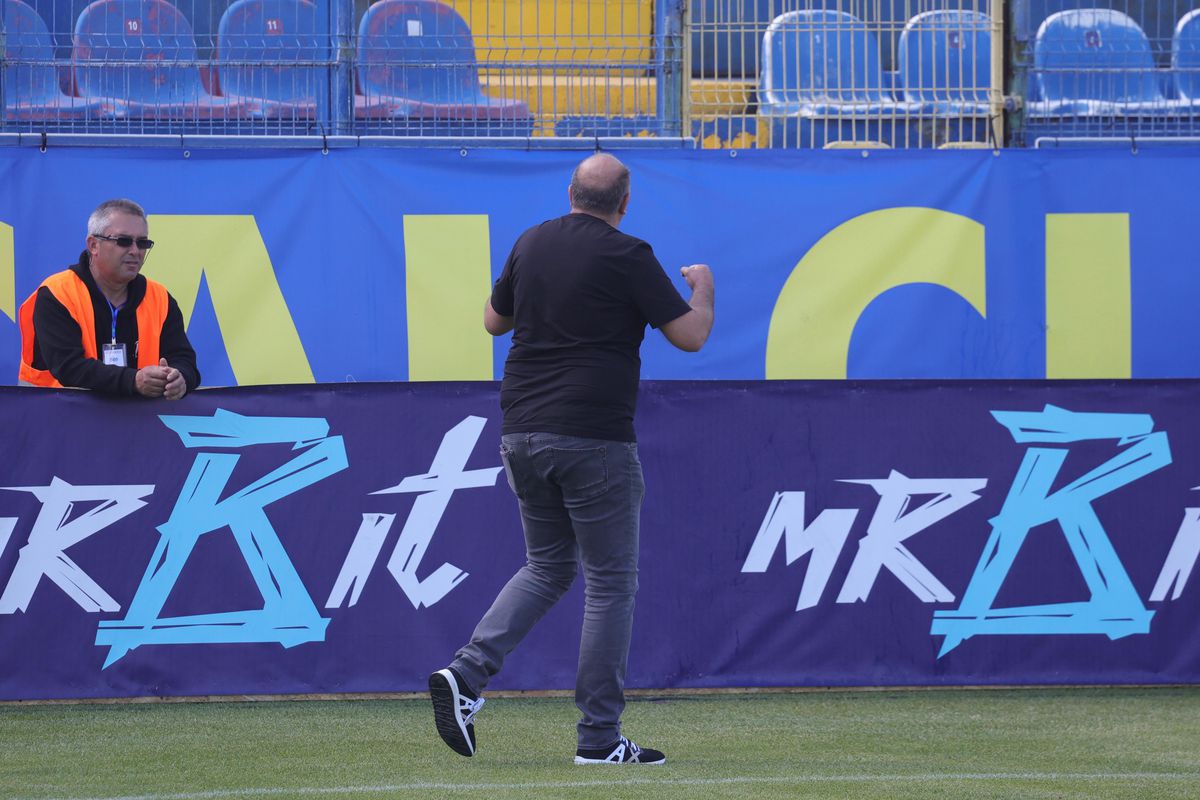 Unirea Slobozia - Sepsi // Dioszegi, moment fabulos înainte de partidă