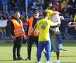 Proaspătul campion cu FCSB a mers la meciul de totul sau nimic din Superligă și a sărbătorit cu echipa câștigătoare!