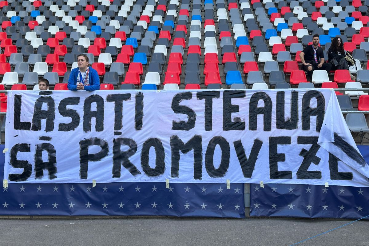 „Aici e Steaua!” » 3 detalii din Ghencea, de la Steaua - CSM Reșița: ce făcea Victor Pițurcă în lojă și cum arată la 69 de ani + mesajele ostile ale ultrașilor