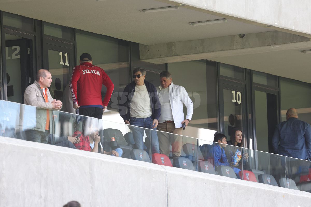 Victor Pițurcă, la Steaua - Reșița